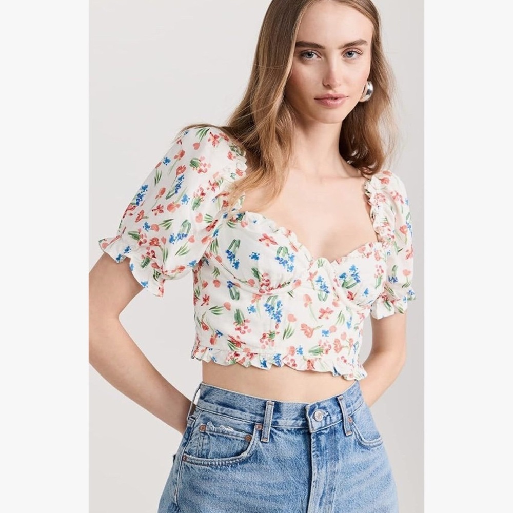 Astr Cream Puff Sleeve Ruffled Crop Blouse